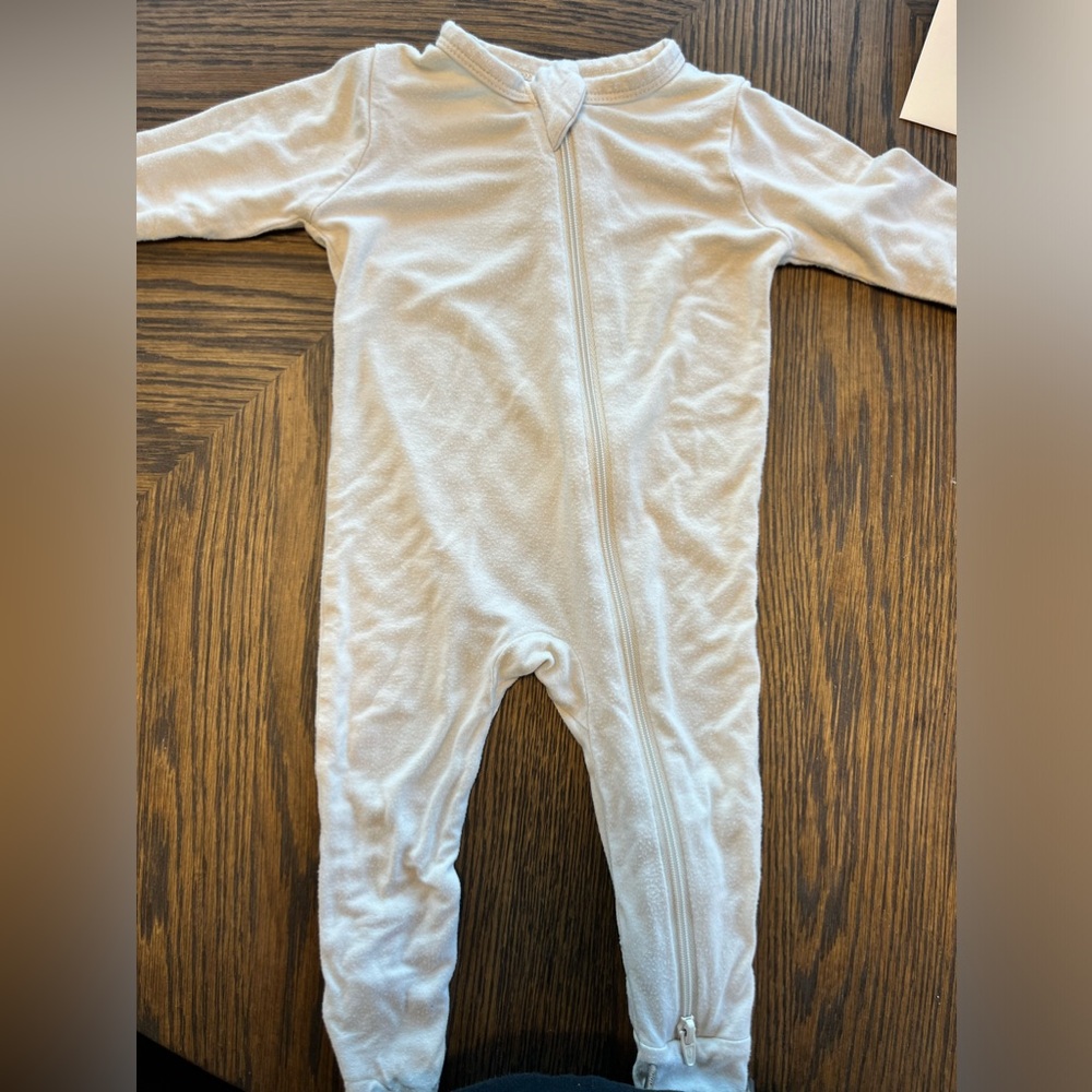 Kyte baby oat onesie